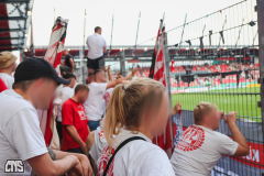 JAHN REGENSBURG - 1. FC KÖLN